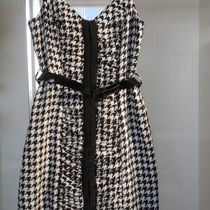 Black & White houndstooth jumper